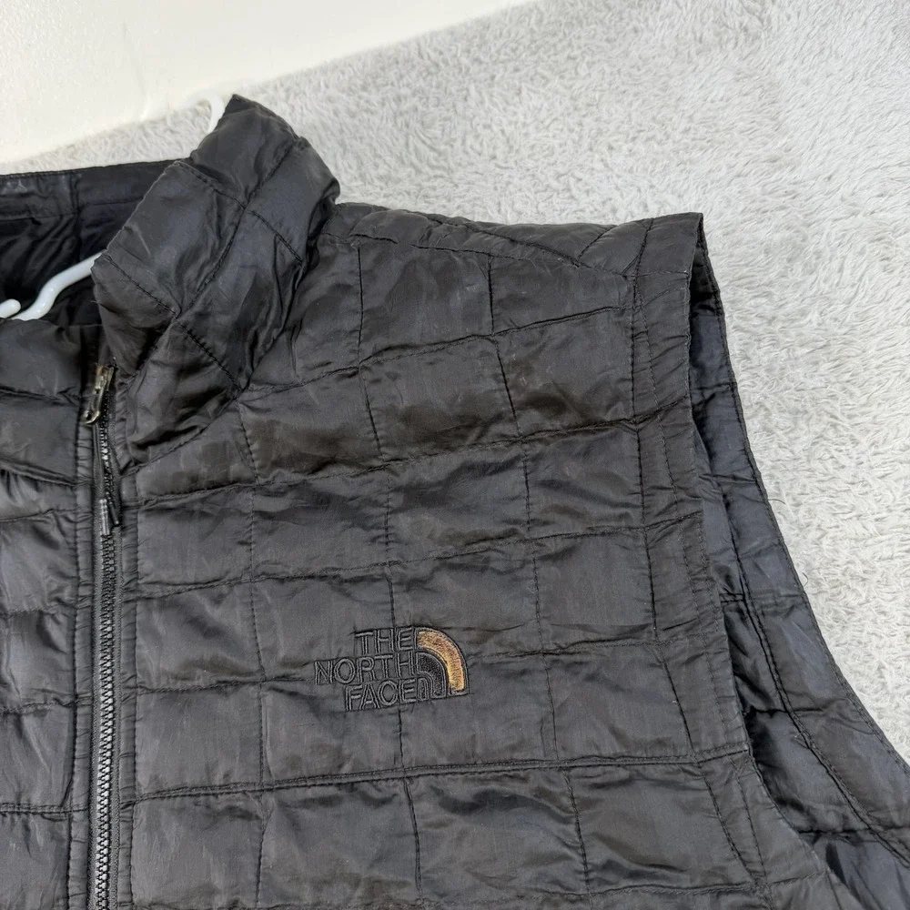The North Face Vest Mens XL Black ThermoBall Insulated Lined Quilted Puffer